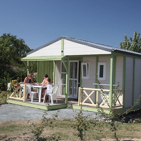 מלון Saint-Valérien Camping Des Rulieres חדר תמונה