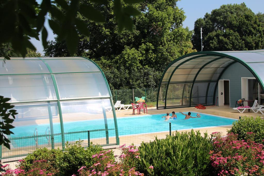 מלון Saint-Valérien Camping Des Rulieres מראה חיצוני תמונה